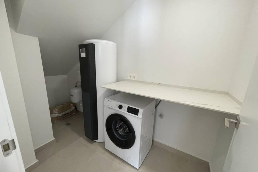 Nueva construcción  - Chalet - Almoradi - Heredades