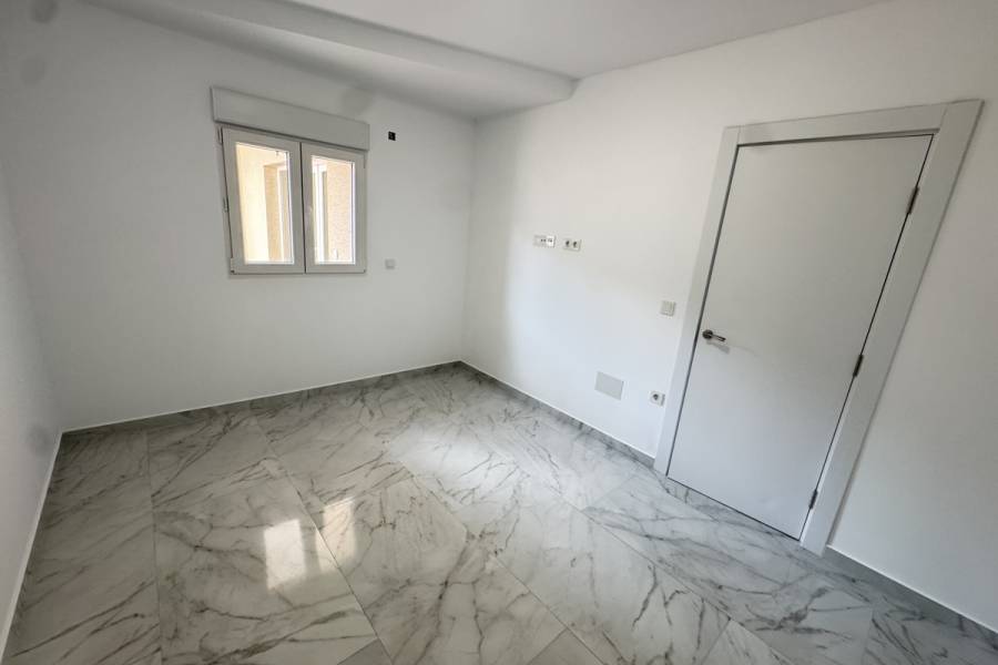 Reventa - Apartamento - Torrevieja