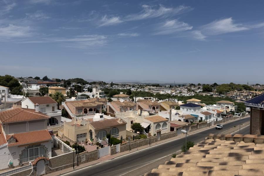 Resale - Apartment - Orihuela Costa - Villamartin