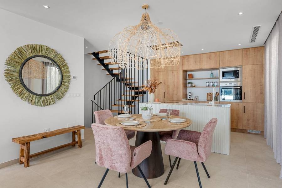 Nueva construcción  - Chalet - Los Dolores - Sector 3