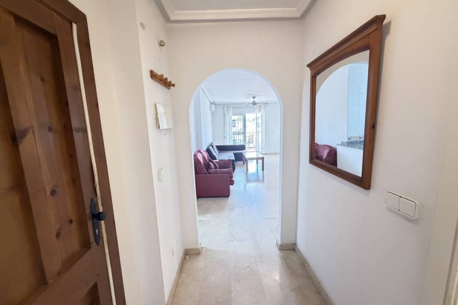 Resale - Apartment - Orihuela Costa - Villamartin
