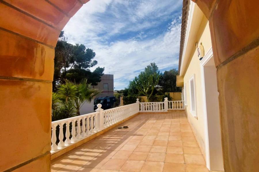 Resale - Detached - Orihuela Costa - Las Filipinas