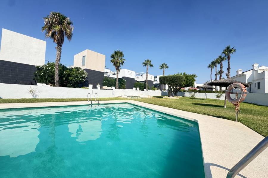 Bestaande bouw - Appartement - Orihuela Costa - Villamartin