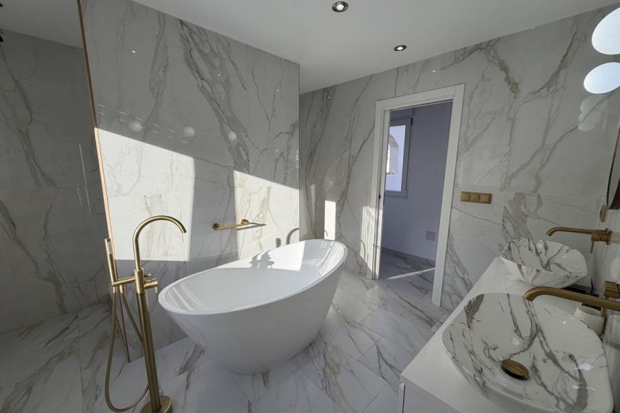 Bestaande bouw - Detached - Orihuela Costa - Villamartin