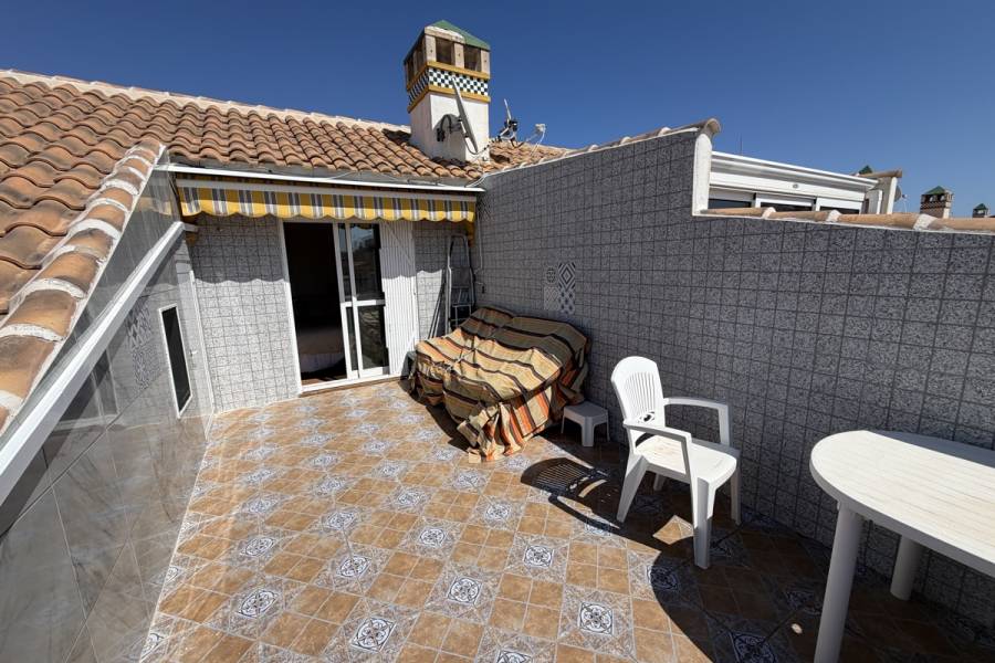Resale - Apartment - Orihuela Costa - La Zenia