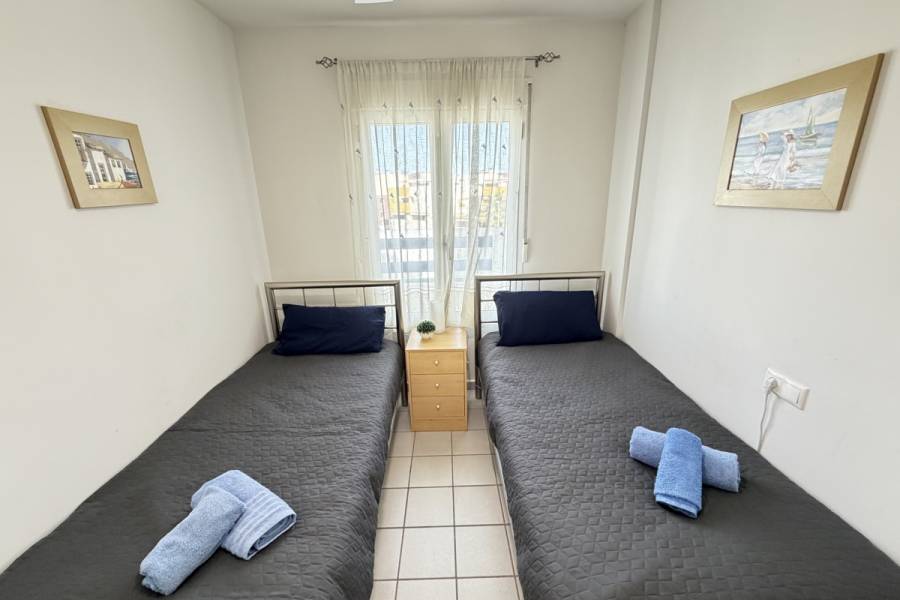 Resale - Apartment - Orihuela Costa - Playa Flamenca