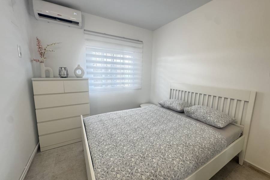 Reventa - Chalet - Orihuela Costa - Villamartin