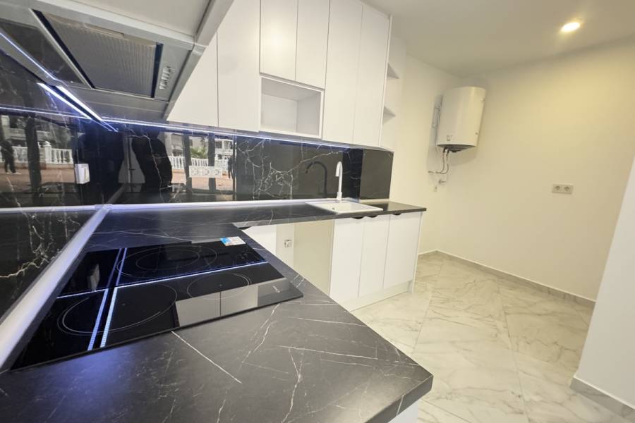 Reventa - Apartamento - Torrevieja