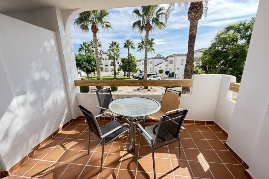 Resale - Apartment - Orihuela Costa - Villamartin
