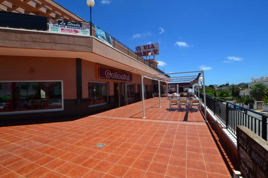 Locales en alquiler/traspaso - Local Comercial - Orihuela Costa - Los Altos