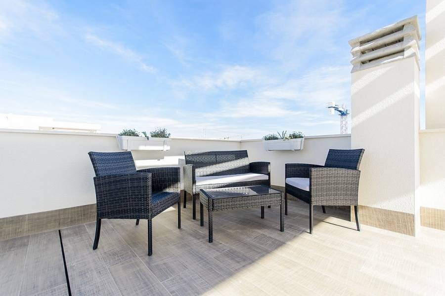 Nueva construcción  - Chalet - Los Montesinos - La Herrada