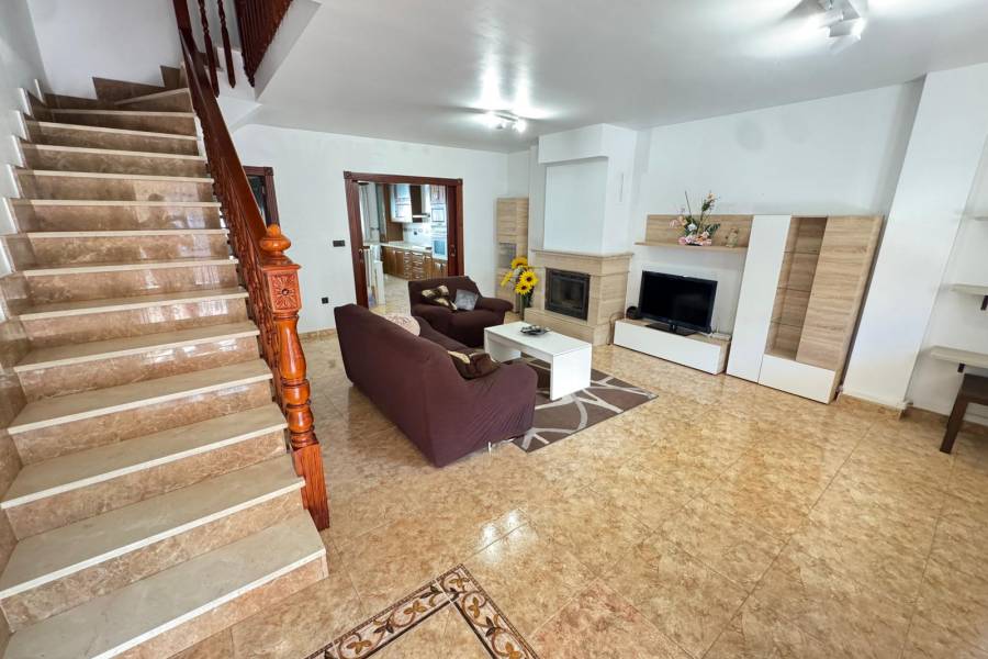 Bestaande bouw - Townhouse - San Miguel de Salinas