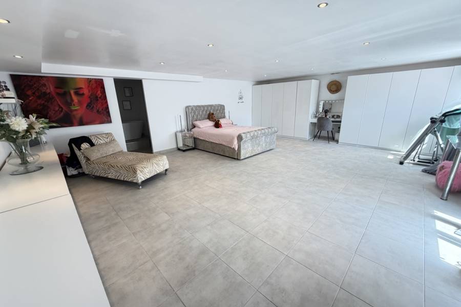 Resale - Detached - San Miguel de Salinas