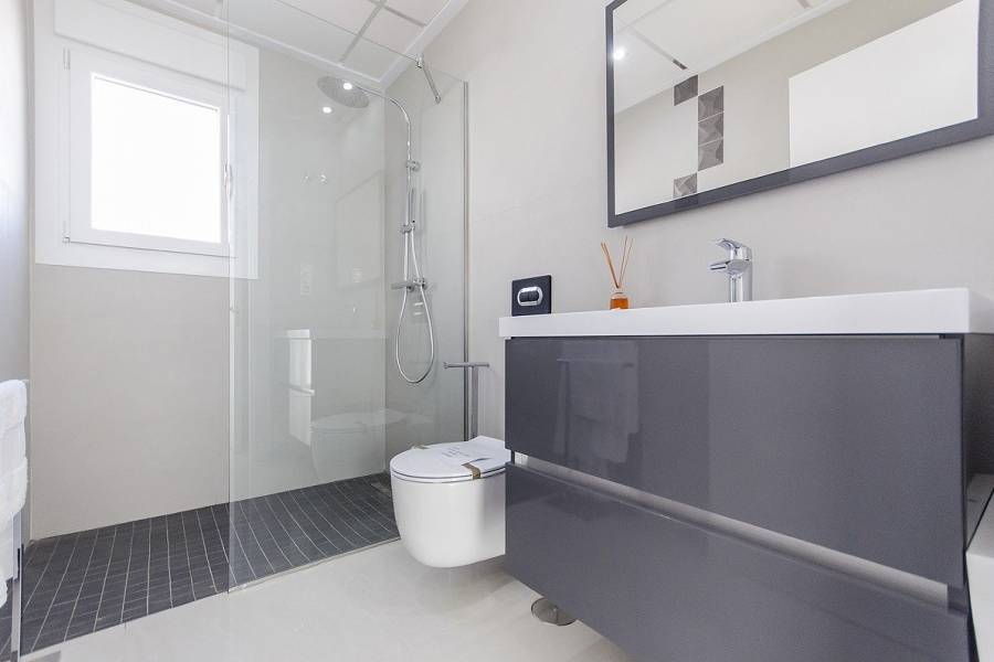 Nueva construcción  - Chalet - Los Montesinos - La Herrada