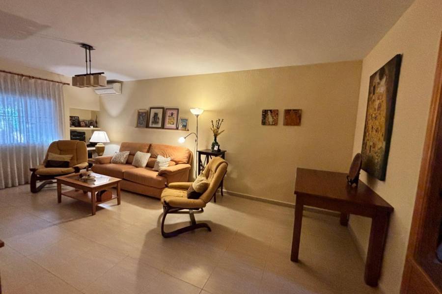 Reventa - Apartamento - Orihuela Costa - Campoamor