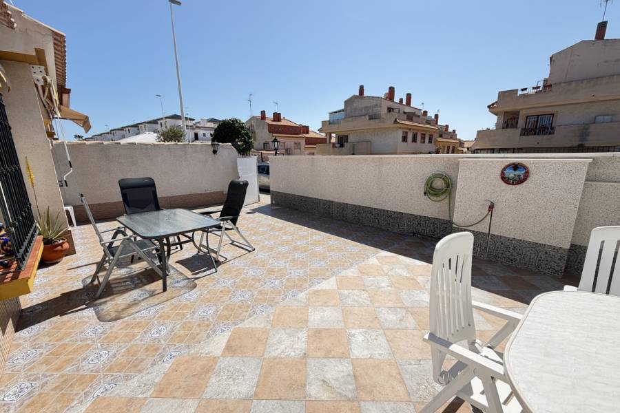 Resale - Apartment - Orihuela Costa - La Zenia
