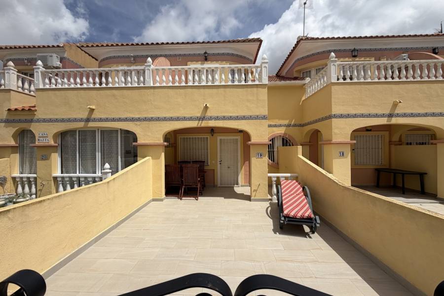 Resale - Townhouse - Orihuela Costa - Villamartin