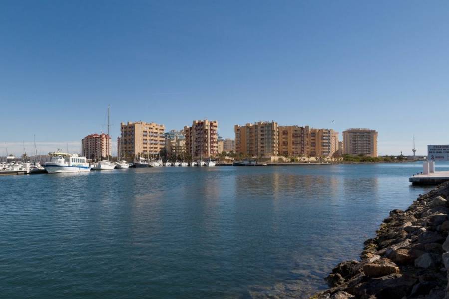 Nueva construcción  - Apartamento - La Manga del Mar Menor