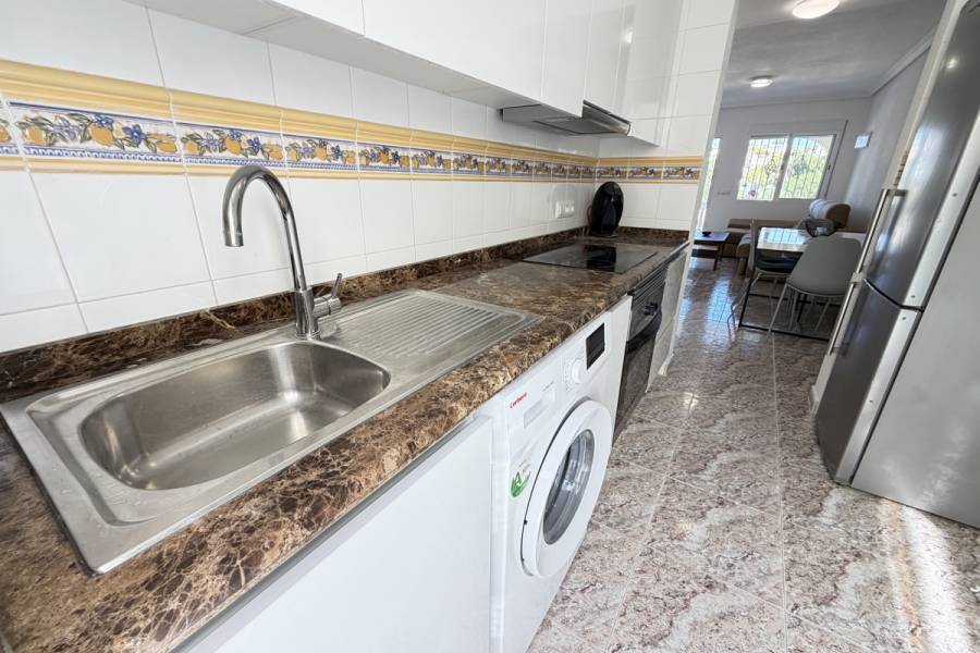Resale - Townhouse - Orihuela Costa - Villamartin