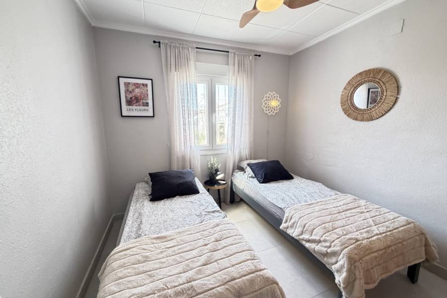 Reventa - Apartamento - Torrevieja - San Luis