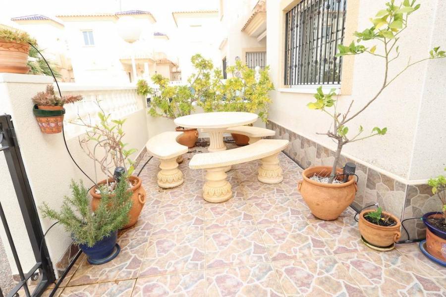 Resale - Detached - Orihuela Costa - Playa Flamenca