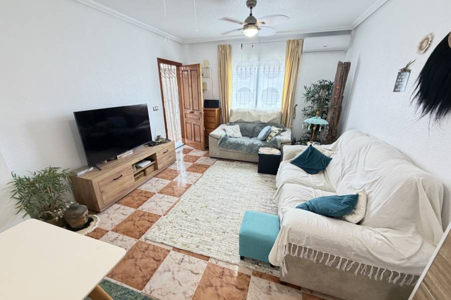 Bestaande bouw - Appartement - Orihuela Costa - La Zenia