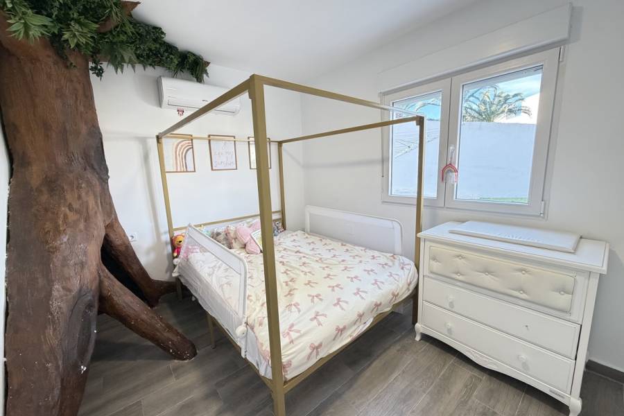 Bestaande bouw - Detached - Orihuela Costa - Villamartin