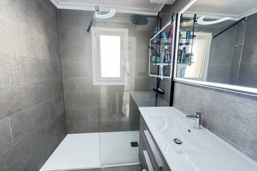 Reventa - Adosado - Cabo Roig