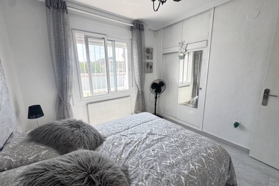 Resale - Detached - Eagles Nest