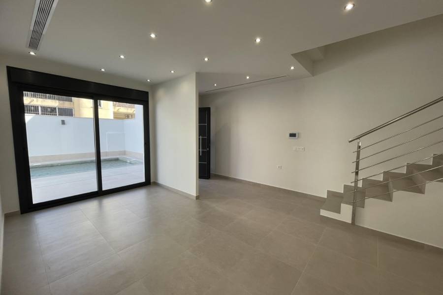 Nueva construcción  - Chalet - Almoradi - Heredades