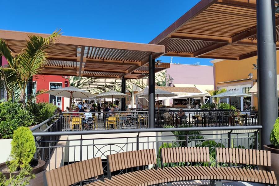 Resale - Apartment - Orihuela Costa - Playa Flamenca