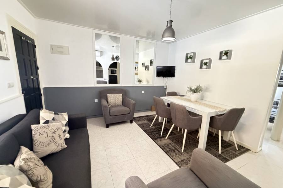 Bestaande bouw - Appartement - Orihuela Costa - Villamartin