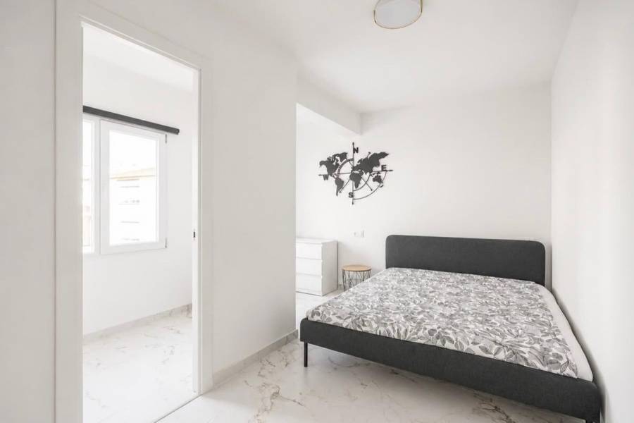 Resale - Apartment - Torrevieja - Playa del Cura