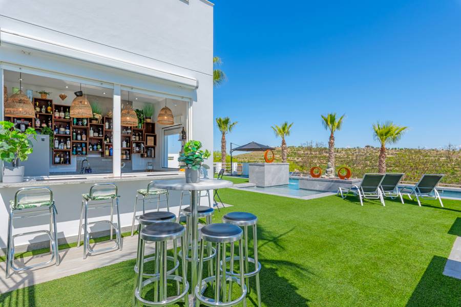 Resale - Detached - Torremendo