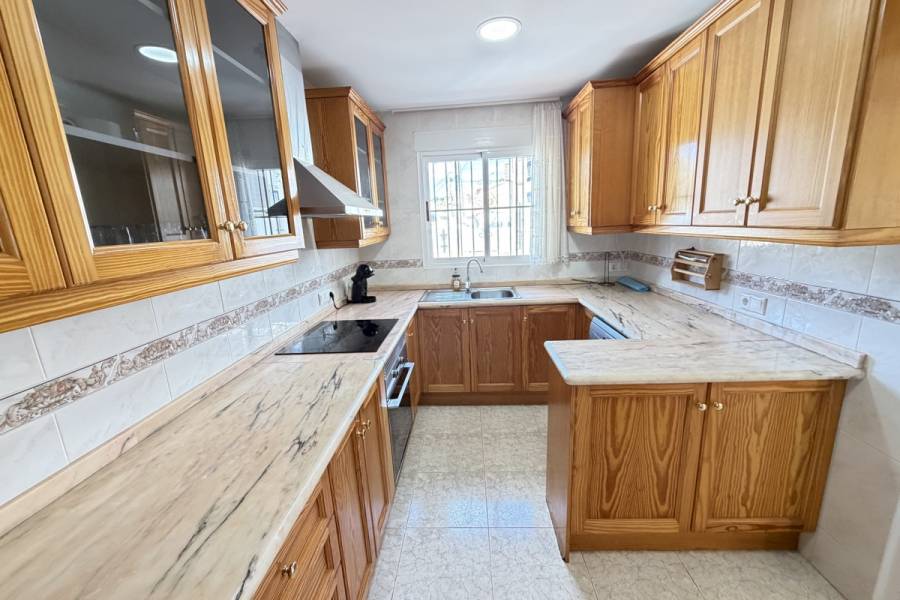 Resale - Detached - Orihuela Costa - Villamartin