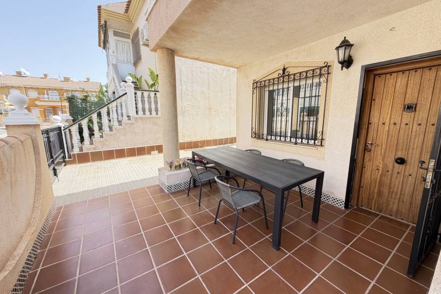 Resale - Apartment - Orihuela Costa - La Zenia