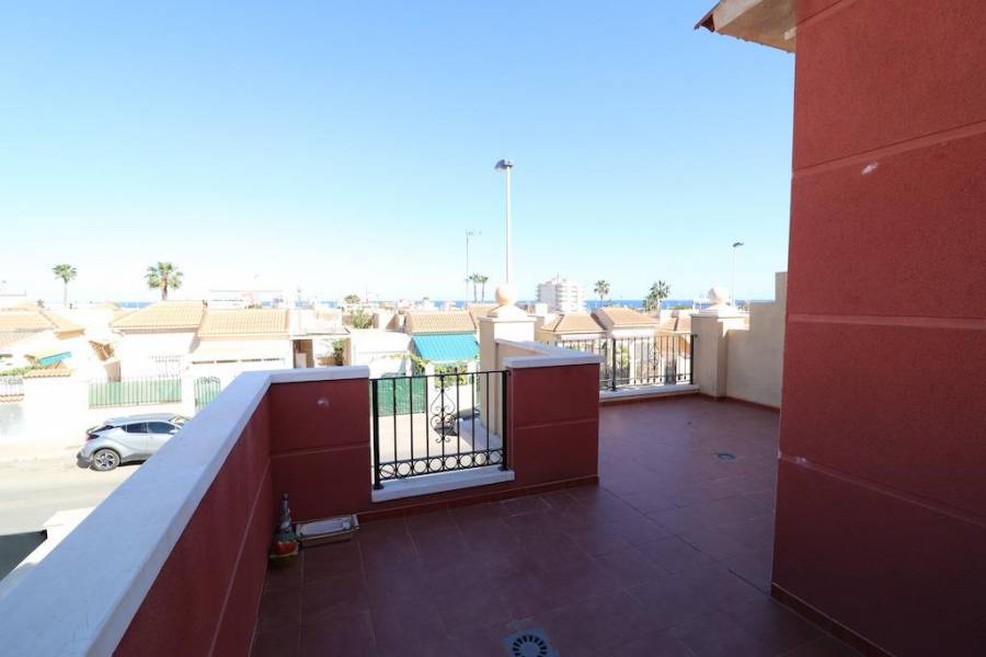 Resale - Townhouse - Torrevieja - Las Calas