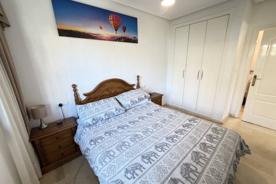Reventa - Apartamento - Orihuela Costa - Villamartin