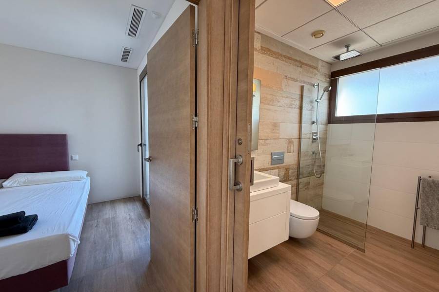 Reventa - Chalet - Orihuela - Las Colinas Golf