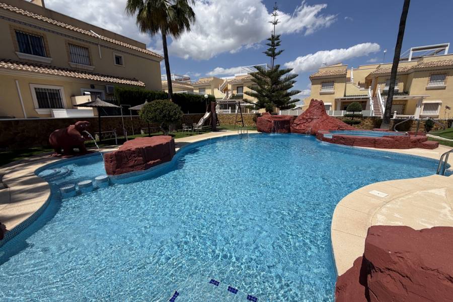 Resale - Apartment - Orihuela Costa - Los Dolses