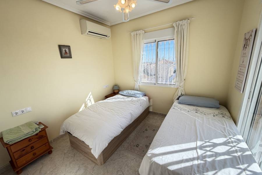 Resale - Detached - Orihuela Costa - Villamartin