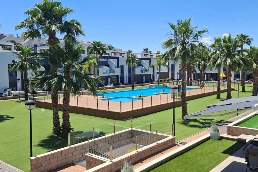 Resale - Apartment - Guardamar del Segura - El Raso