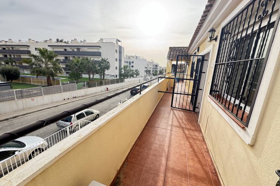 Resale - Apartment - Orihuela Costa - Villamartin