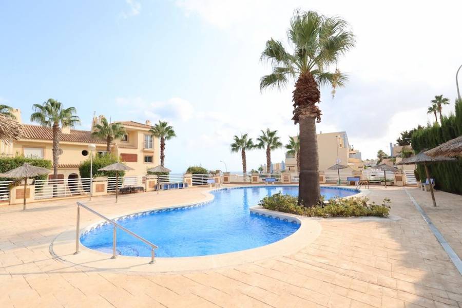 Resale - Apartment - Orihuela Costa - Campoamor