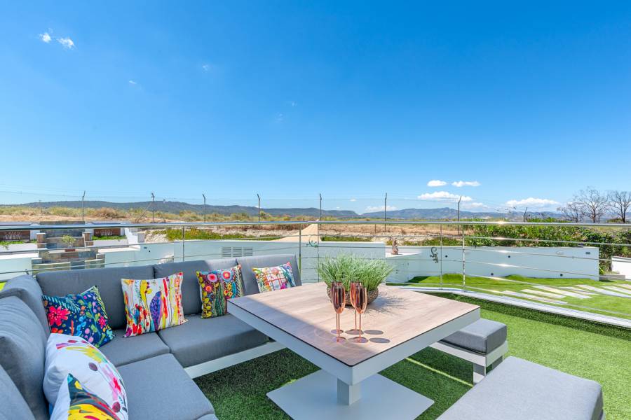 Resale - Detached - Torremendo