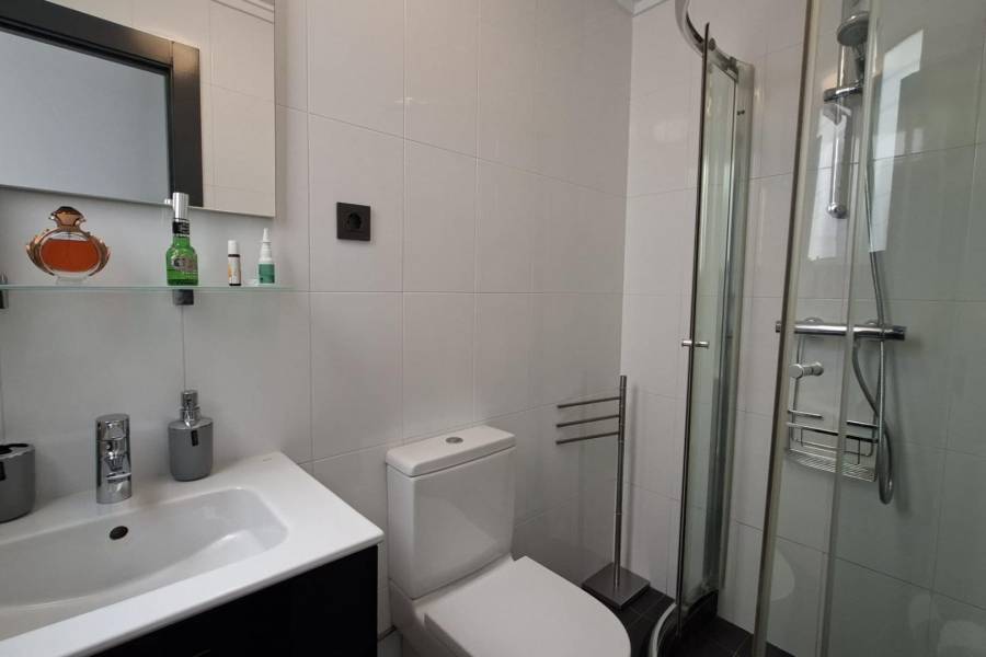 Reventa - Apartamento - Torrevieja - Acequion