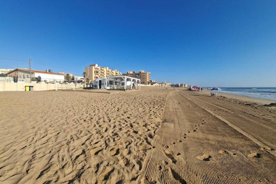 Reventa - Adosado - Torrevieja - Los Europeos
