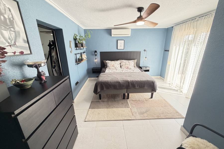 Reventa - Apartamento - Torrevieja - San Luis