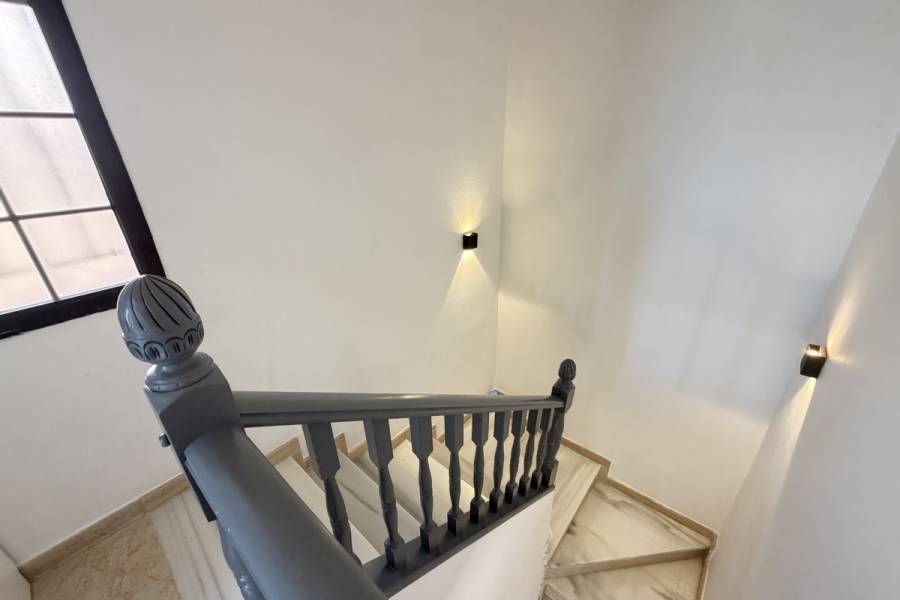 Bestaande bouw - Detached - Orihuela Costa - Villamartin