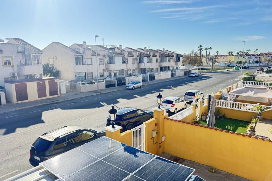 Reventa - Adosado - Cabo Roig